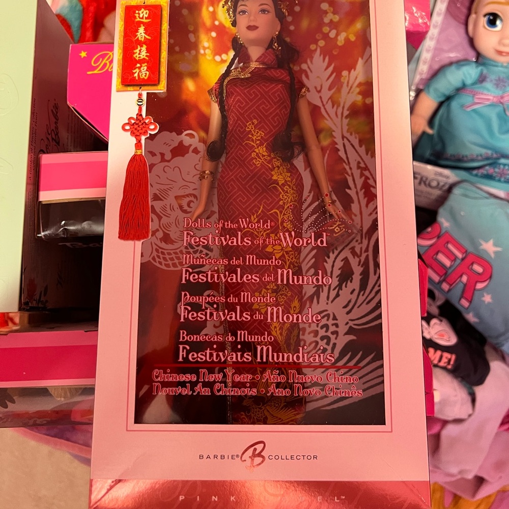 Pink label festival dolls if the world new in box